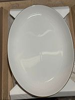 Блюдо овальное SW White Amina 35*24 см 