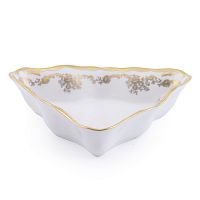 Салатник треугольный 19см 1шт Кастел Queen's Crown