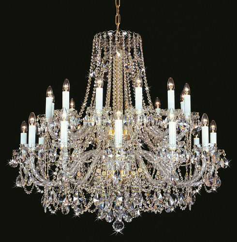 Люстра 24 рожковая золотые плафоны Люстра 24 рожковая золотые плафоны