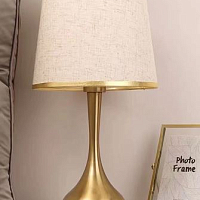 Светильник с абажуром